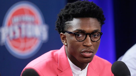 Johnson's suit catches eyes at Pistons' news conference