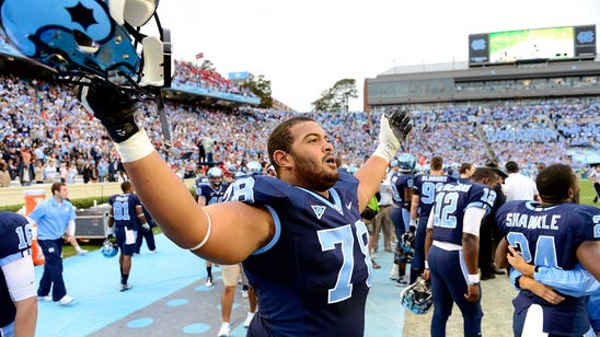 Watch: Go behind the scenes of a game week with UNC star OL Landon Turner