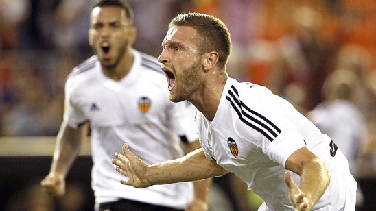 Valencia ease pressure off Nuno with much-needed win vs. Granada
