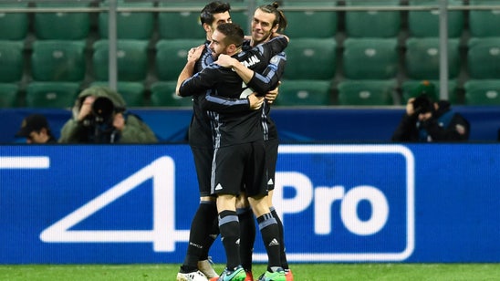 Watch: Gareth Bale scores first-minute, long-range golazo vs. Legia Warsaw