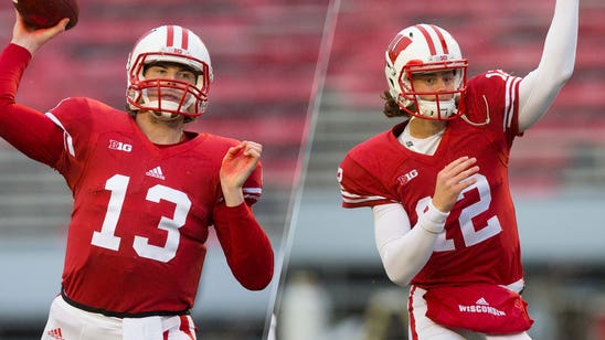 Badgers set to pick between QBs Houston and Hornibrook
