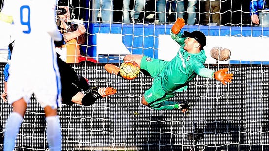 Handanovic miracle save helps Inter Milan draw at Atalanta