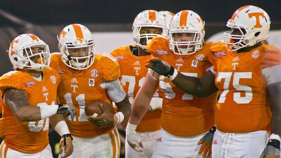 Outback Bowl feast: Tennessee and Northwestern put away 5,000 pounds of food