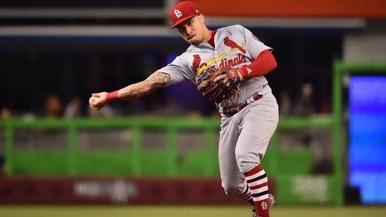 Cardinals put Wong on DL, recall Wisdom from Memphis