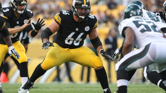 Steelers sign David DeCastro to multi-year contract extension