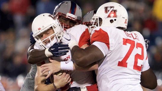 No. 19 Houston knocked from ranks of unbeaten by UConn
