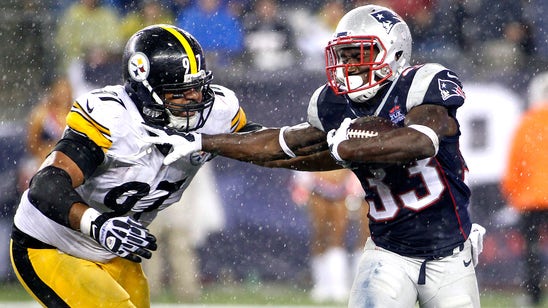 Report: Patriots RB Dion Lewis (abs) expected to play vs. Dolphins