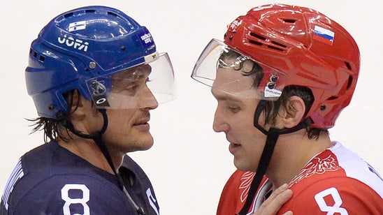Teemu Selanne, Nationals' Harper congratulate Ovechkin