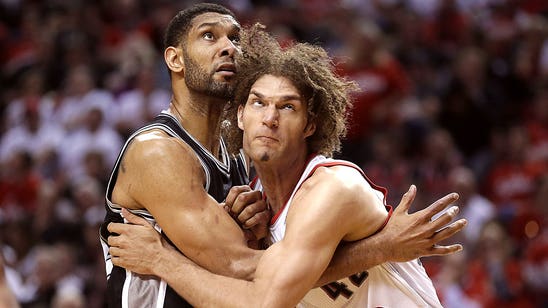 Robin Lopez signing hints the Knicks could play more small ball
