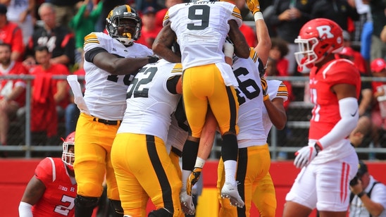 Recap: Iowa Hawkeyes Bounce Back, Sort of