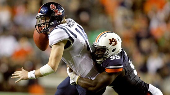 Carl Lawson's status for LSU remains the same, day-to-day