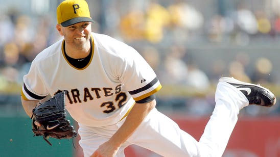 Blue Jays, lefty Happ agree to $36M, three-year deal