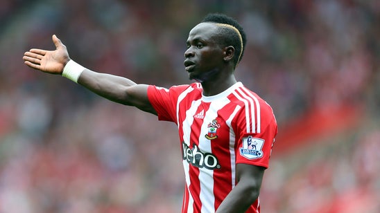 Manchester United eye January swoop for Southampton's Mane