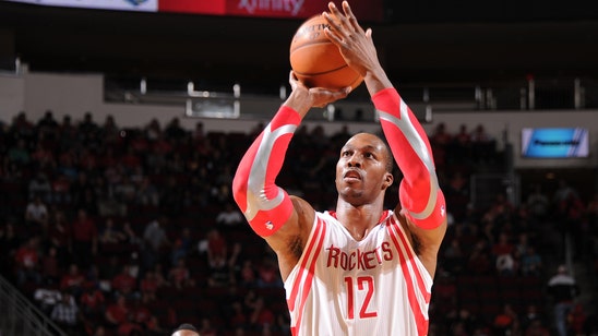 Report: Dwight Howard played with torn MCL and meniscus in playoffs