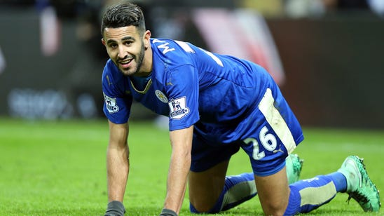Mahrez insists there is no pressure on EPL leaders Leicester