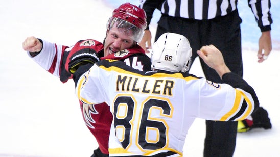 Arizona's Joe Vitale taken to hospital following fight with Boston's Kevan Miller