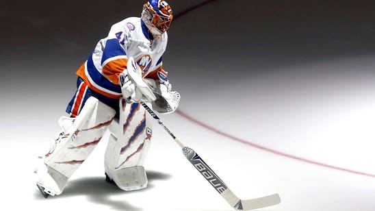 Islanders' Greiss to start season opener versus Blackhawks