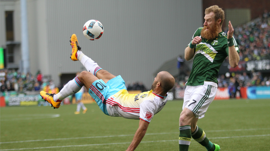 Stop and watch Federico Higuain's outrageous bicycle kick goal