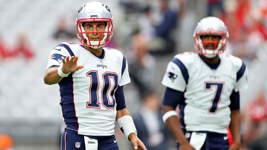 Jacoby Brissett, Jimmy Garoppolo both practice for Patriots on Tuesday