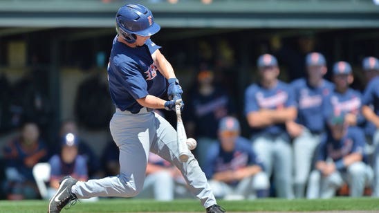 CSU Fullerton wins College World Series Regional opener