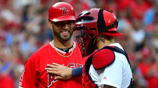 Cards rally falls short in the ninth, but fans give Pujols a perfect sendoff
