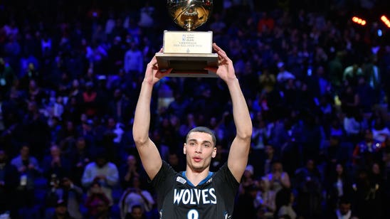 Watch Zach LaVine throw down the dunk of the year on Suns' Alex Len