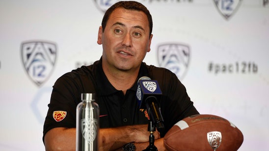 Steve Sarkisian rips Oregon's uniforms, Ducks respond by pointing out 0-5 record vs. UO