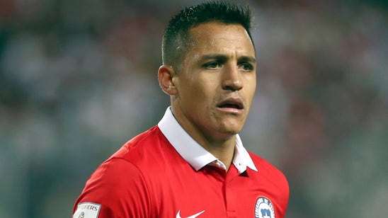 Arsenal forward Sanchez criticizes Uruguay after Chile's heavy defeat