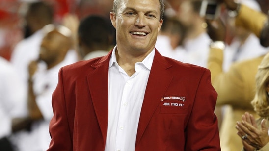 John Lynch Trolls Patriots While Discussing Jared Goff's Gloves