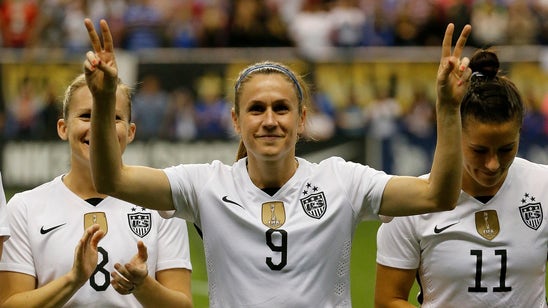 USWNT players say goodbye to Heather O'Reilly with #ThanksHAO