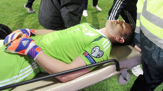 Russia goalkeeper Akinfeev fit again after being hit by flare