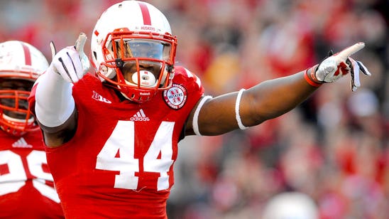 Ex-Husker Randy Gregory gets advice from Michael Irvin