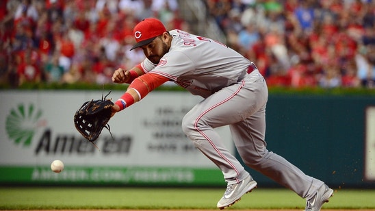 Cincinnati Reds need to figure out where Eugenio Suarez should play in the future