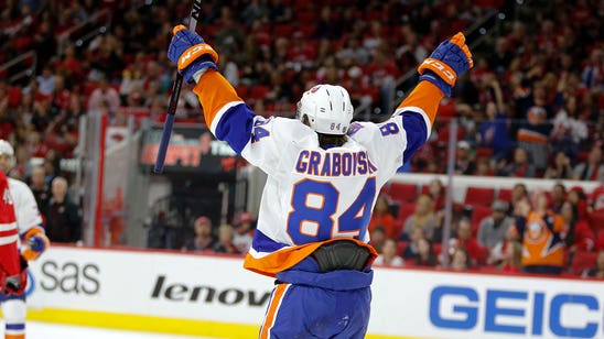 Islanders' Grabovski to alter his game after concussions