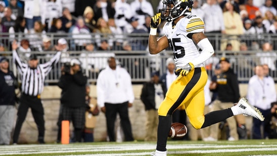 Three Stars of the Game: Iowa Hawkeyes 14, Michigan Wolverines 13