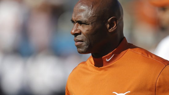 Texas reportedly set to fire Charlie Strong