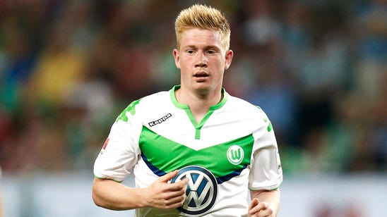 Kevin De Bruyne says he will stay at Wolfsburg