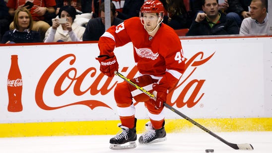 Confident Helm provides fuel for streaking Red Wings