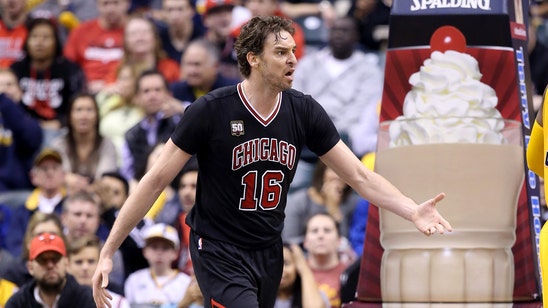 Gasol gets night off in NY after Bulls play 4 OTs on Friday