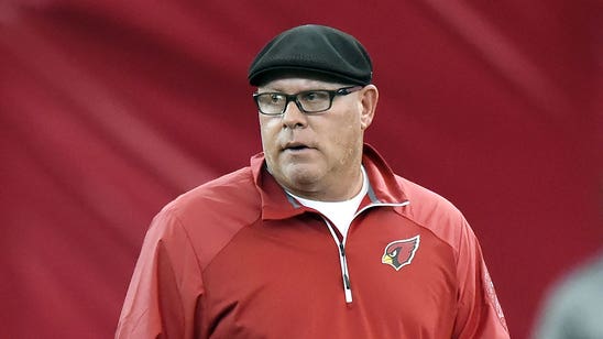 Cardinals' Arians: MNF fiasco points to need for full-time officials