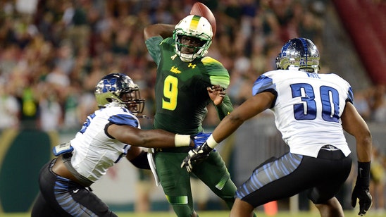 USF can't slow down Paxton Lynch in loss to unbeaten Memphis