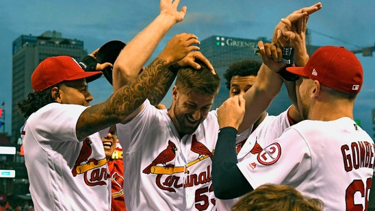 Cardinals win seventh straight game behind Gant's first MLB hit -- a home run