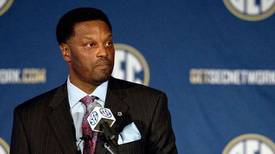 Sumlin doesn't rule out playing two QBs this season