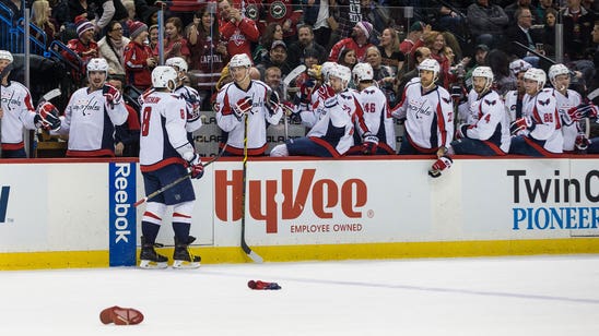 Washington owner offers replacement hats for Caps fans at Wild game