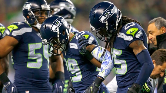 Seahawks players react to Earl Thomas' cryptic retirement tweet after leg injury