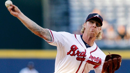 Braves rookie Foltynewicz hospitalized with blood clots in arm