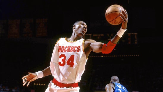 NBA legend Olajuwon: Post play isn't dead — if you're good