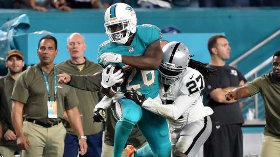 RB Damien Williams to start for Dolphins against Panthers