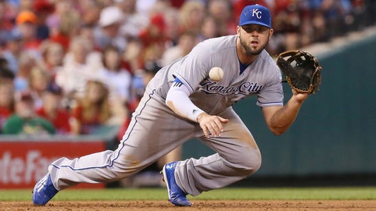Royals place 3B Moustakas on family medical emergency list