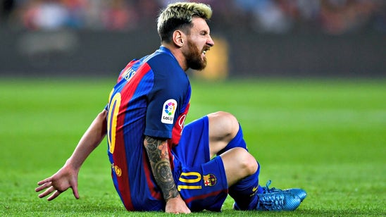 Lionel Messi out 3 weeks for Barcelona after tearing groin against Atletico Madrid